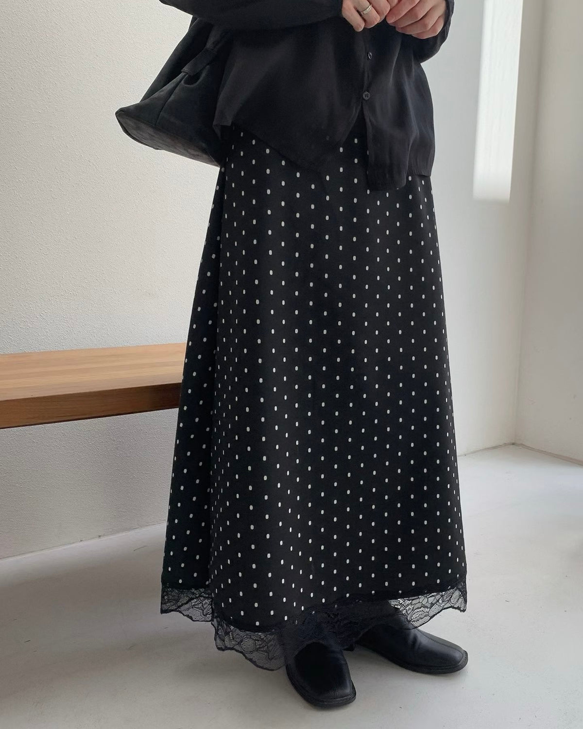 蕾絲圓點絨絨半裙