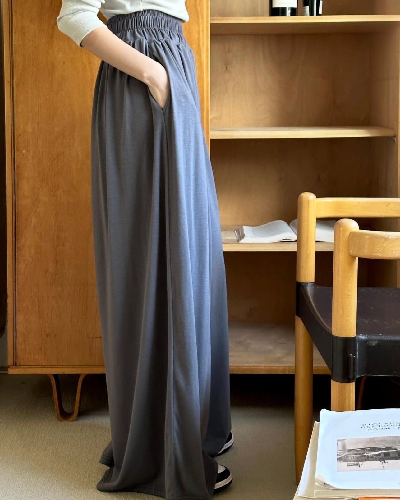 Slouchy trousers