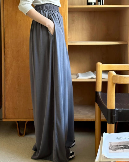 Slouchy trousers