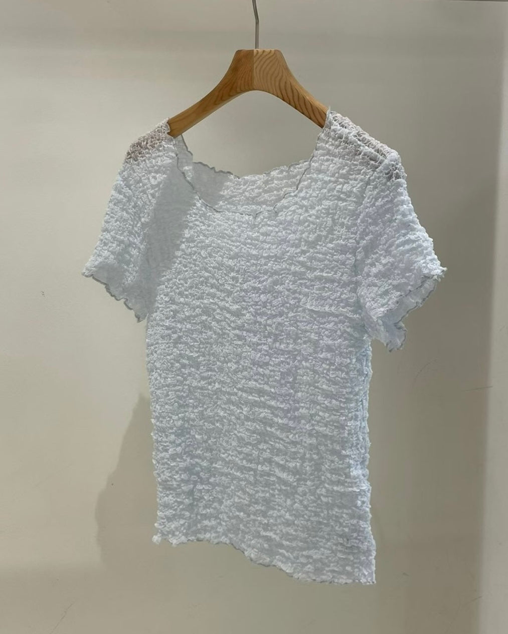 玻璃感皺皺tee