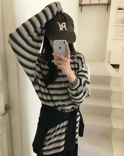 Saturn oversized top(慵懶feel!!)