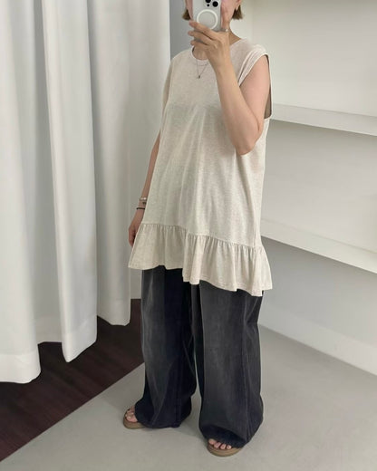 Daily ruffle tank