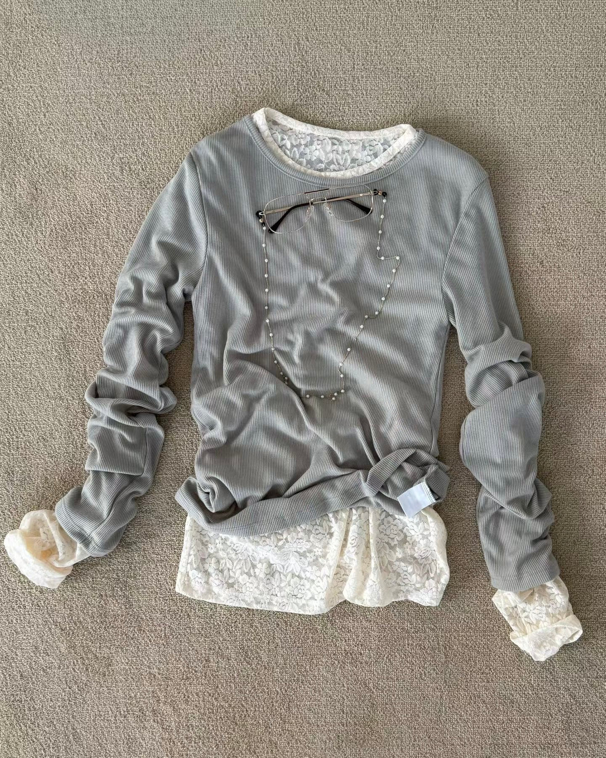 Seoul lace T