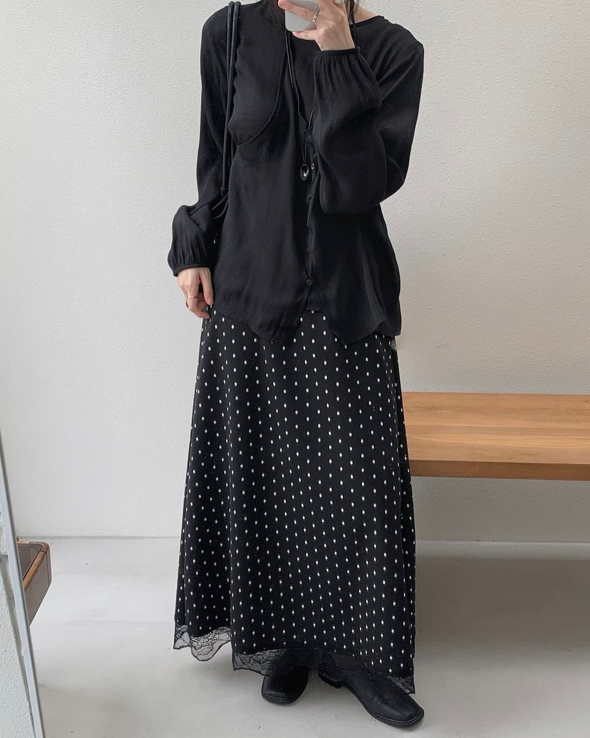 蕾絲圓點絨絨半裙