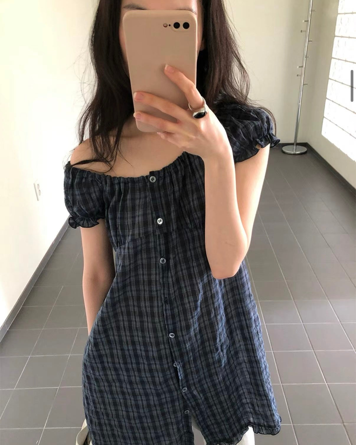 Woody ruffle dress