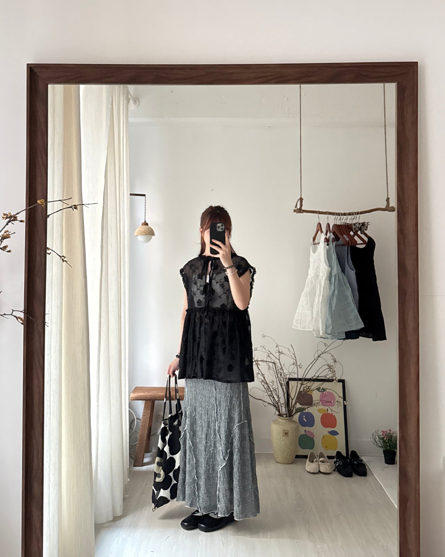 Line & Vine Top
