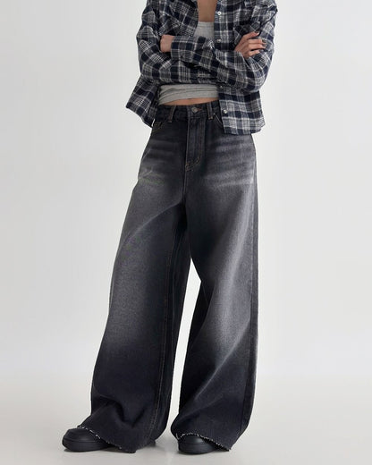寬鬆微喇叭牛仔褲
