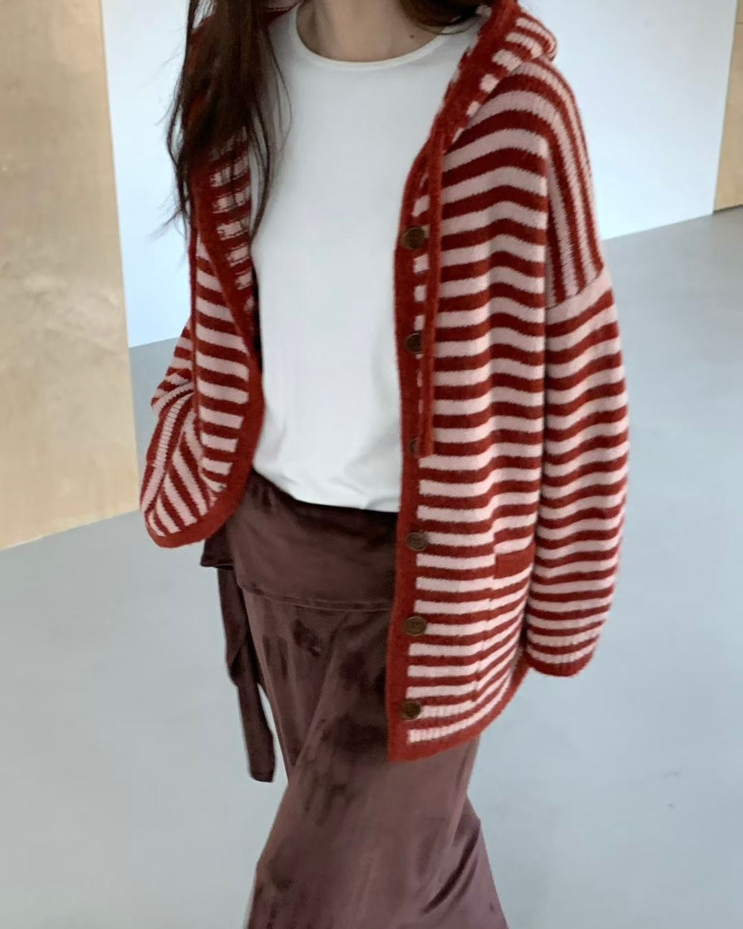 peekaboo cardigan🎠