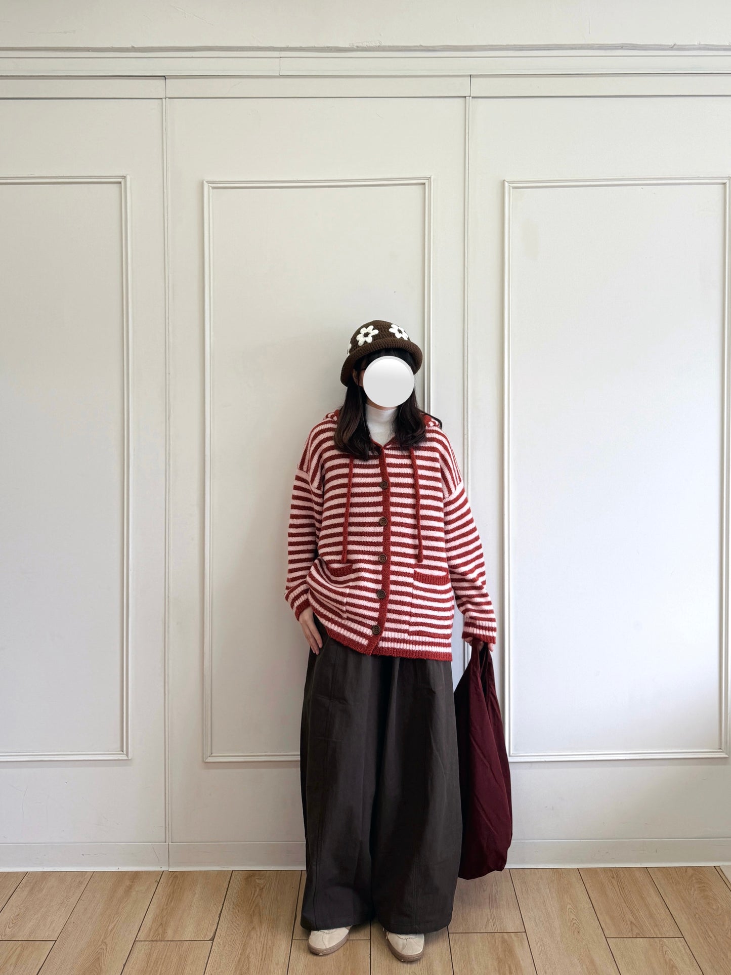 peekaboo cardigan🎠