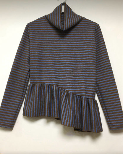 不對稱條紋高領top