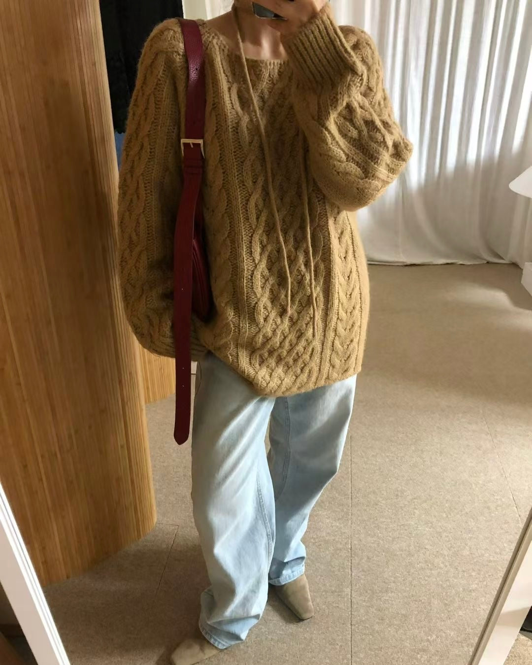 Tina sweater(With belt)