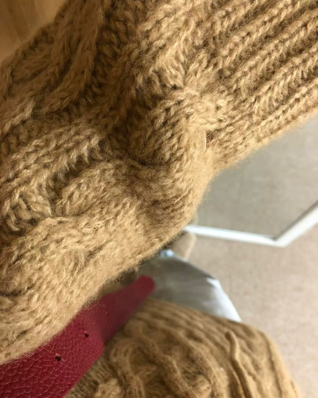 Tina sweater(With belt)