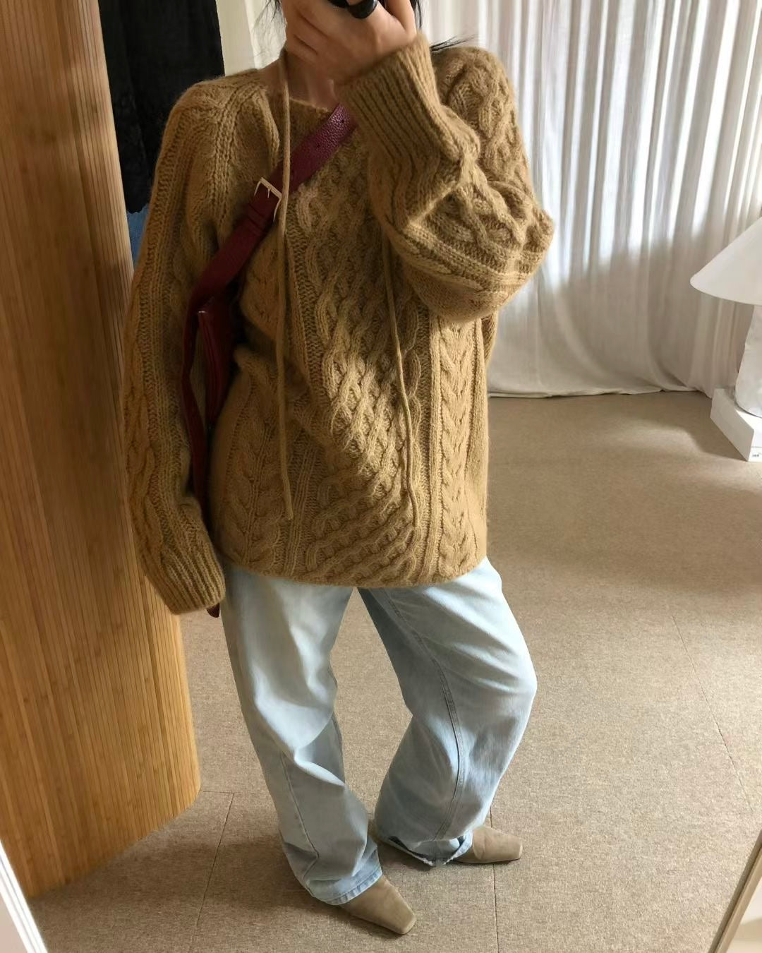 Tina sweater(With belt)