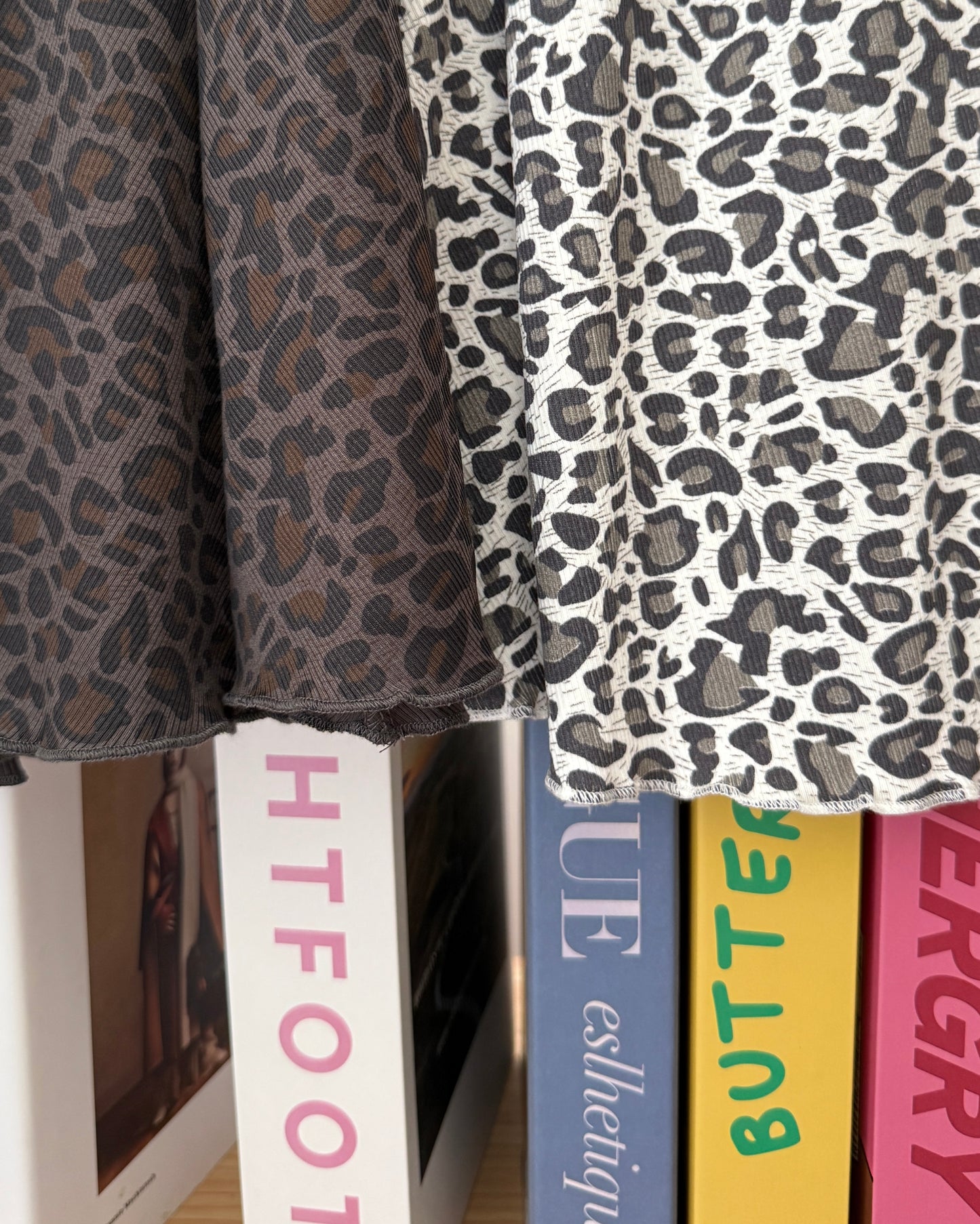 卷卷邊豹紋裙🐆