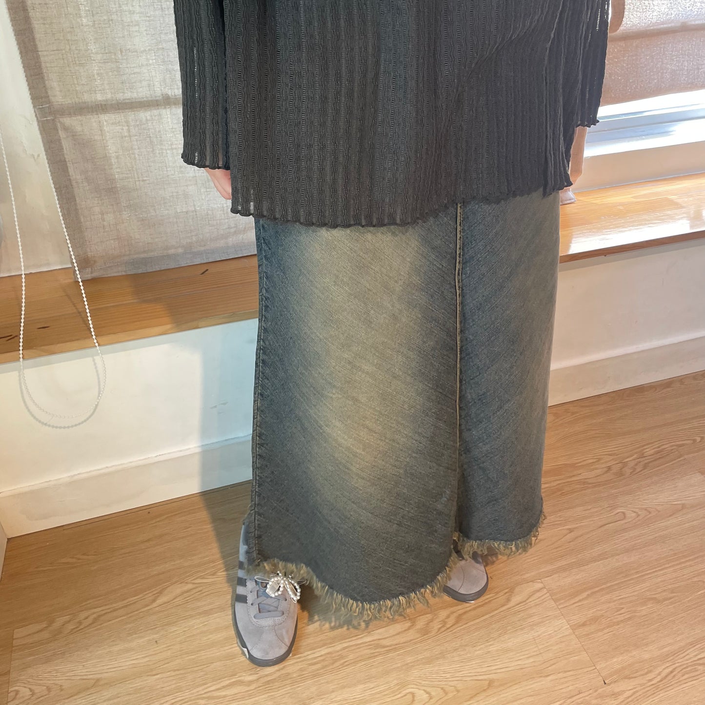 蘇蘇斜紋牛仔裙