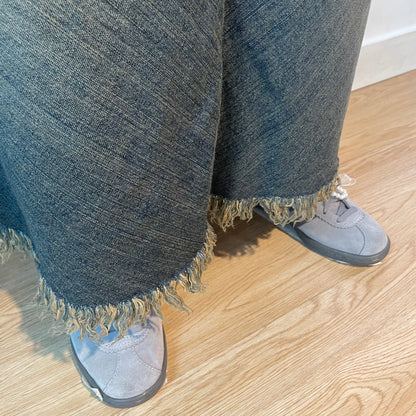 蘇蘇斜紋牛仔裙