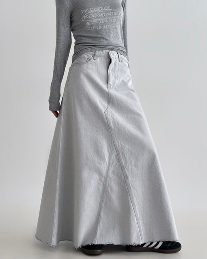 淺灰傘型牛仔裙