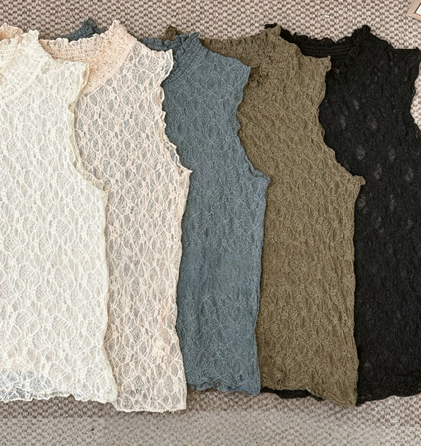 透透ruffle lace背心