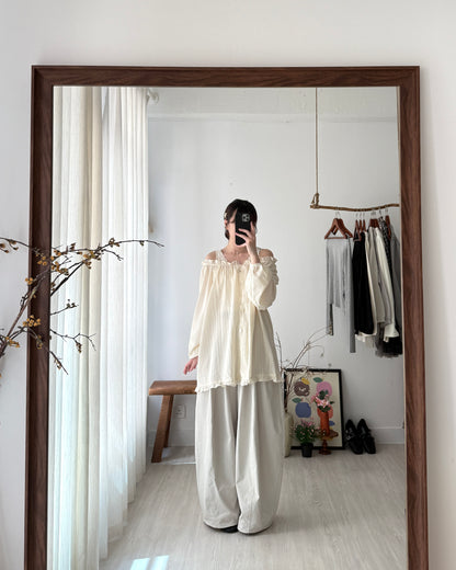 Paris blouse