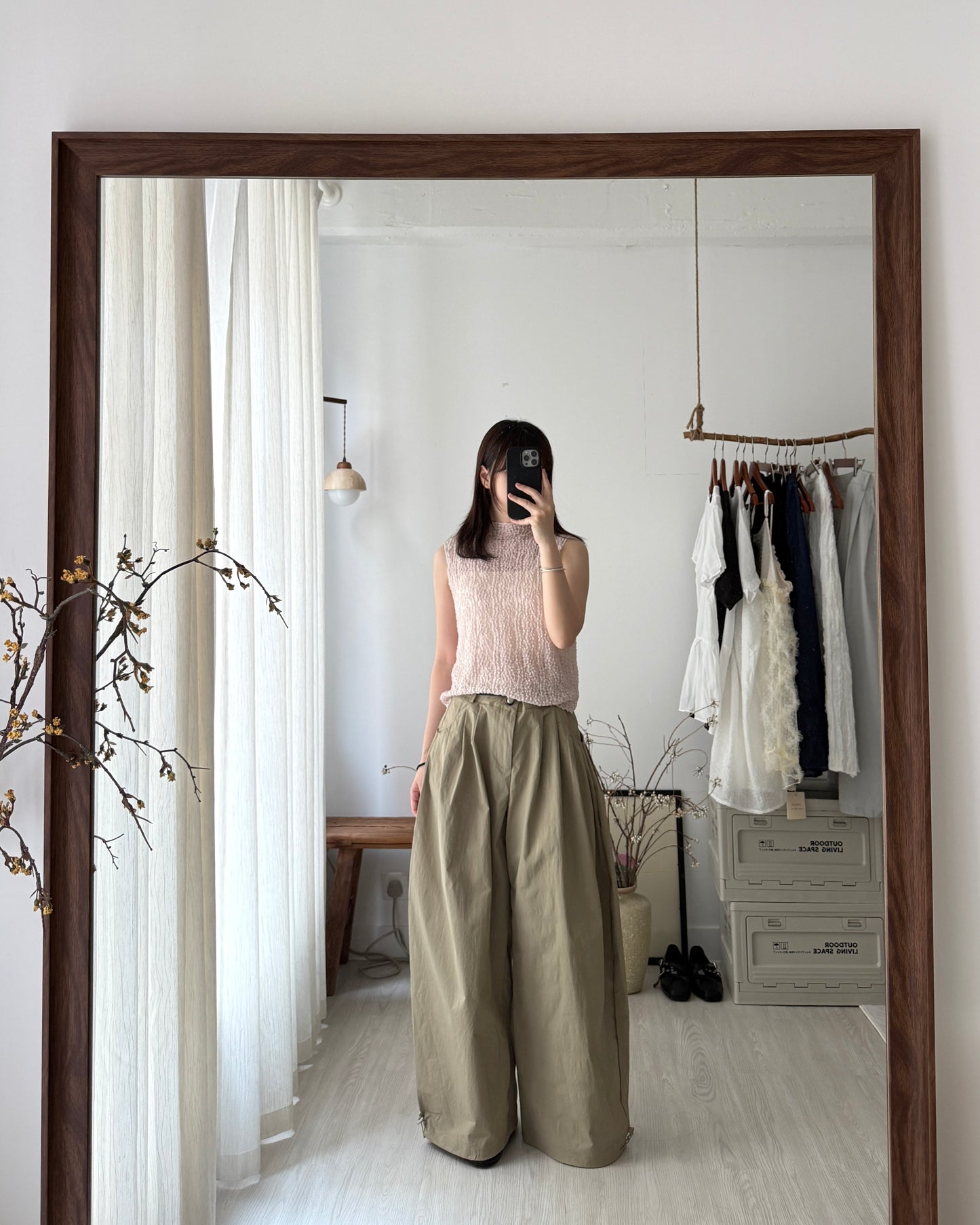 Blossom sea lace vest