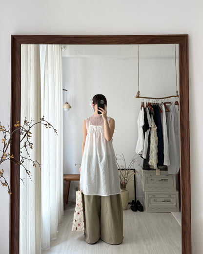 Blossom sea lace vest