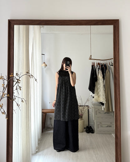 Blossom sea lace vest