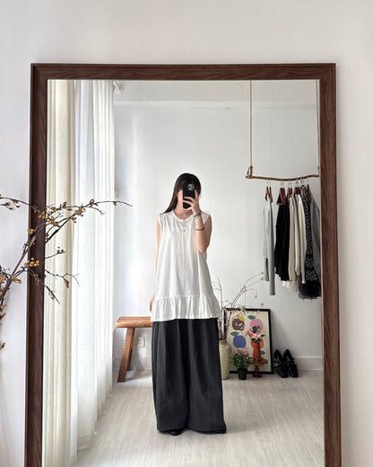 Daily ruffle tank