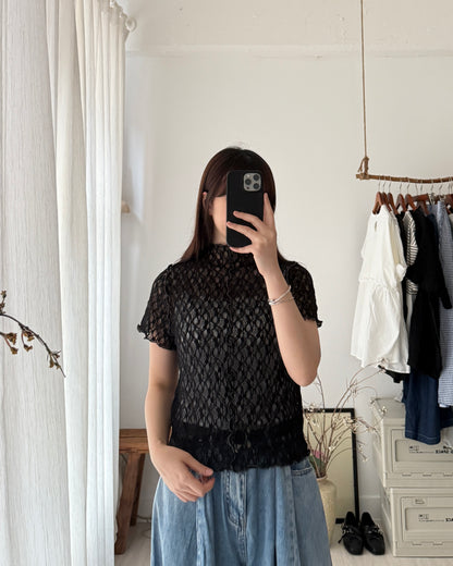 Cozy lace tee🪽(線條前後不同)