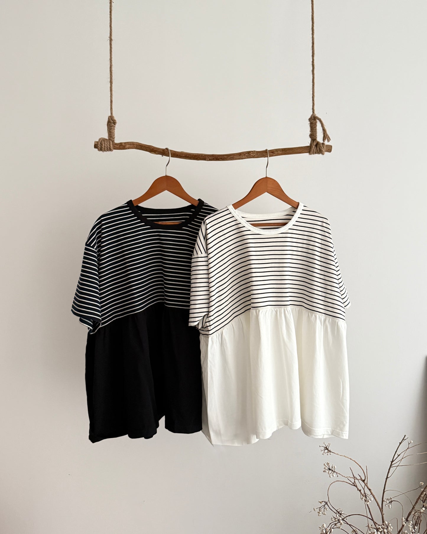 簡約日系間條tee