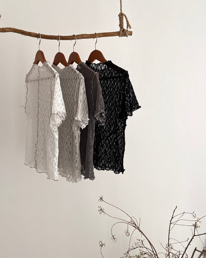 Cozy lace tee🪽(線條前後不同)