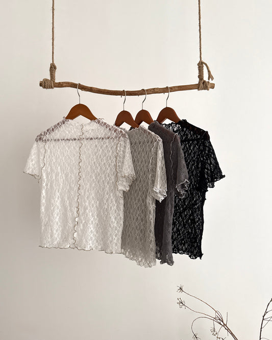 Cozy lace tee🪽(線條前後不同)