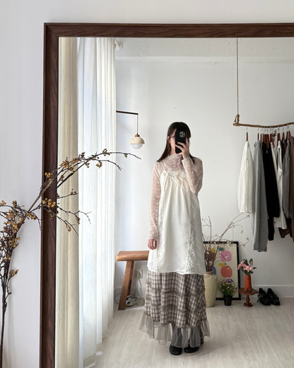 Juliet ruffle skirt