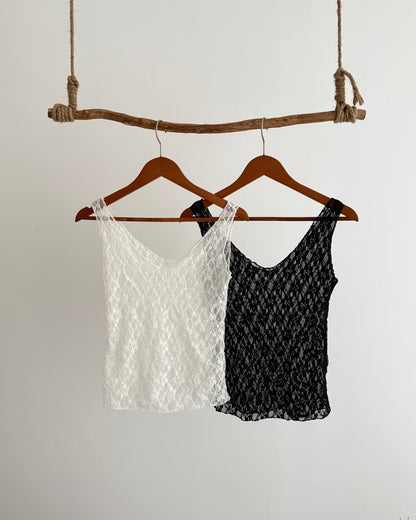 Moody lace vest