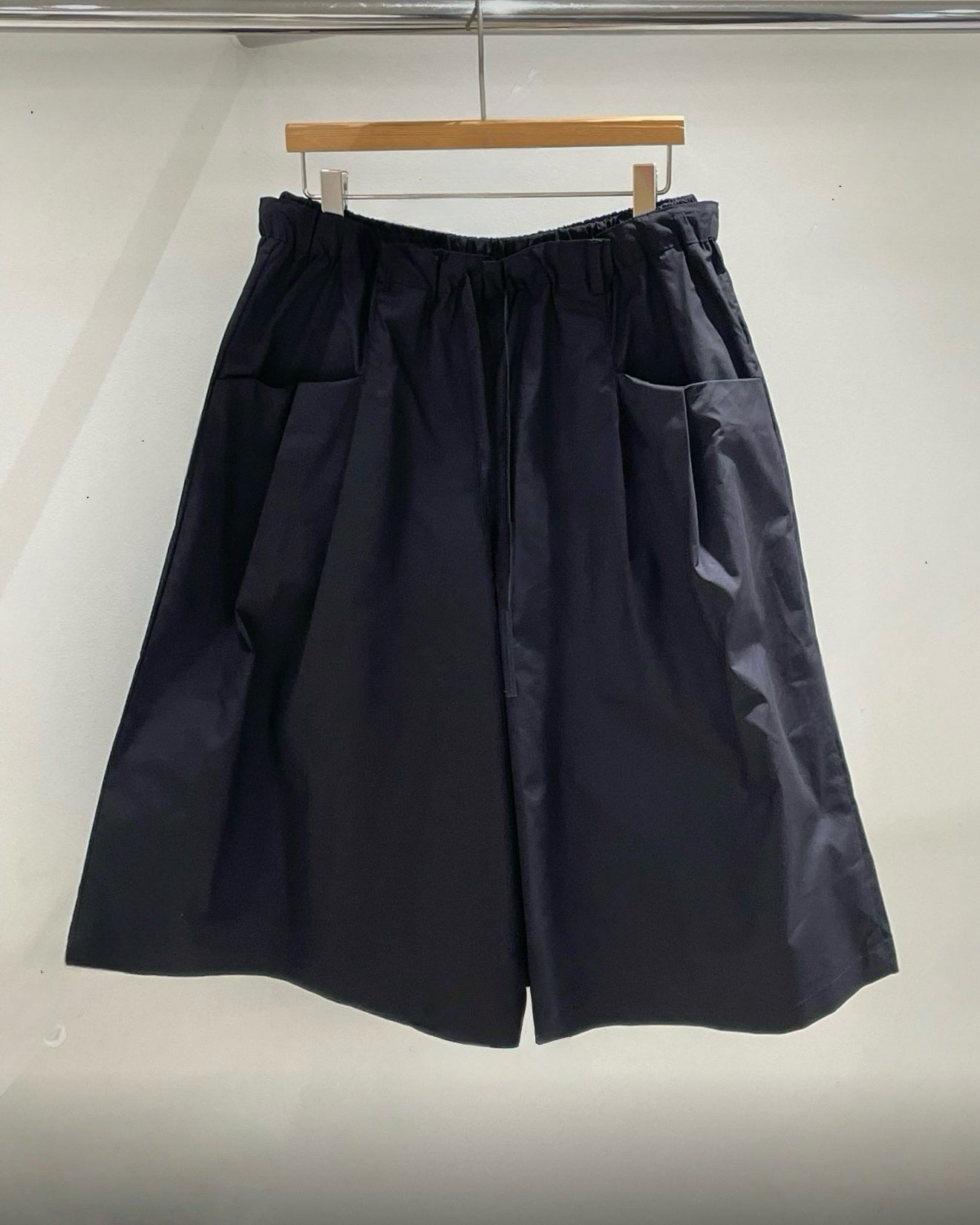 Ruffle cargo shorts