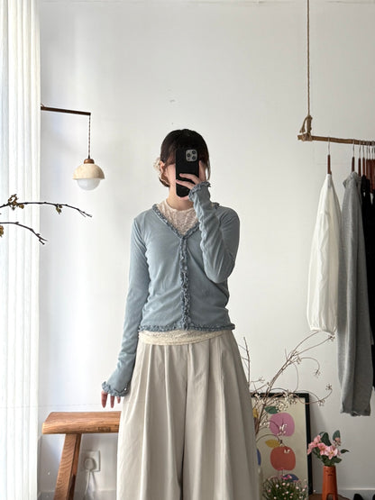 Seoul lace T