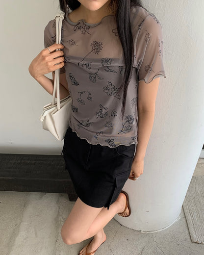 Lily top