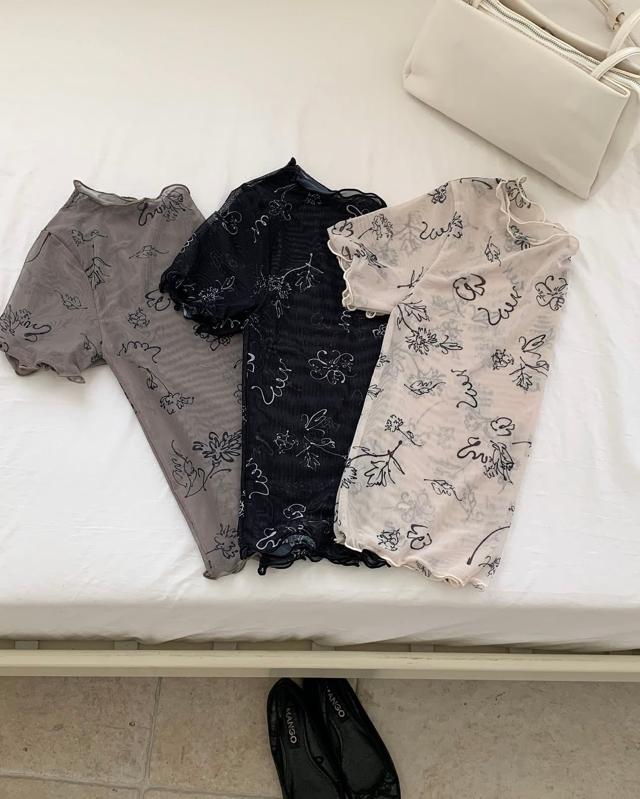 Lily top