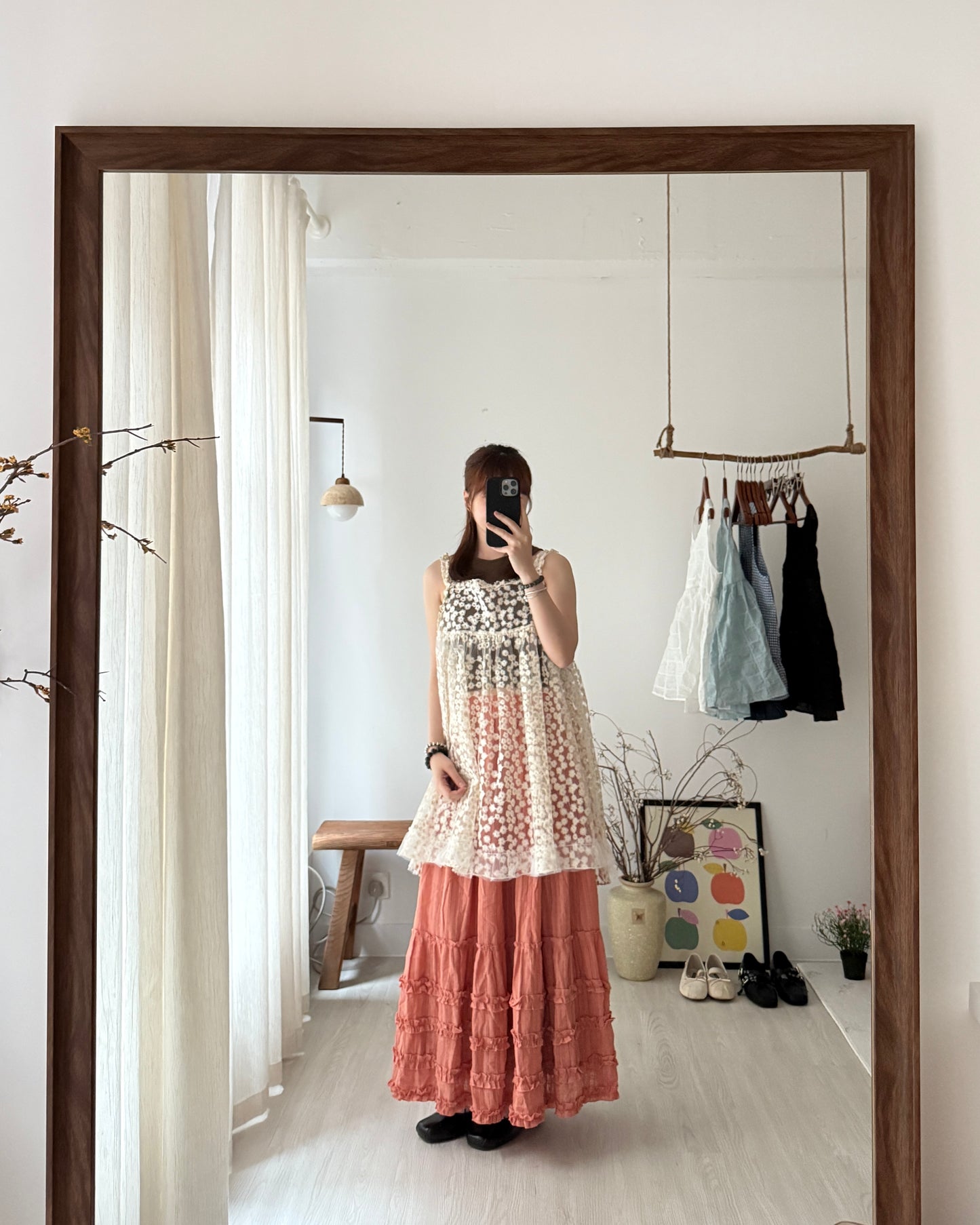 Daisy ruffle camisole(側有開衩)