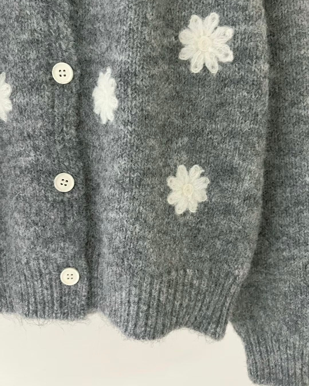 Daisy short cardigan
