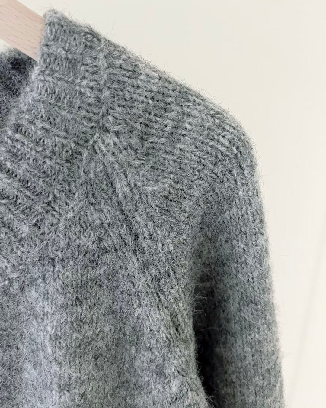 Daisy short cardigan