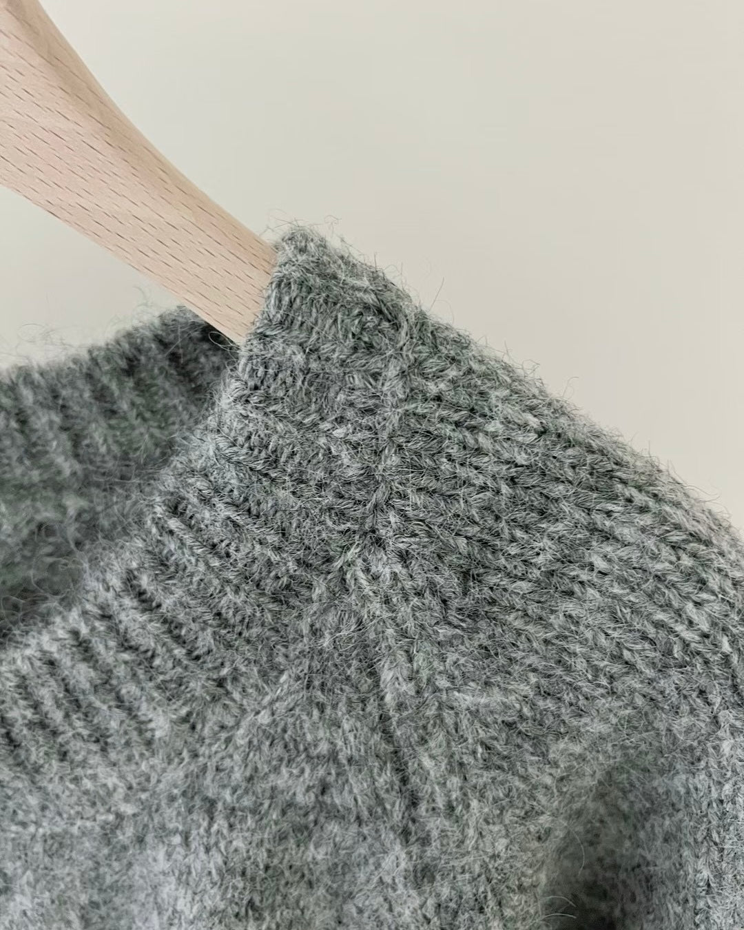 Daisy short cardigan