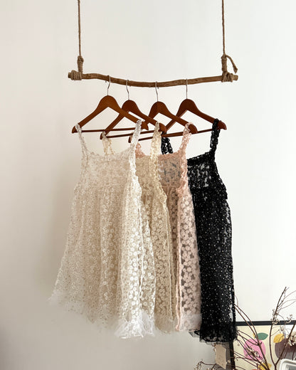 Daisy ruffle camisole(側有開衩)