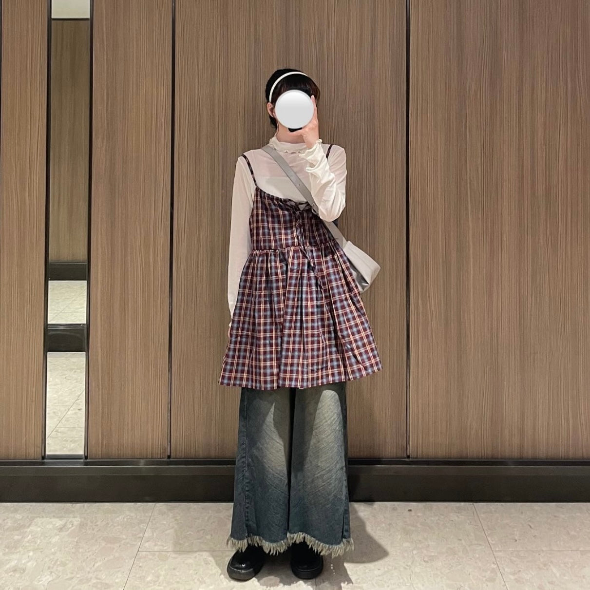 蘇蘇斜紋牛仔裙