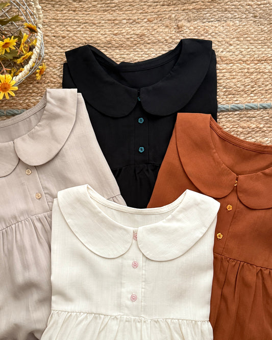 撞色小花鈕娃娃shirt