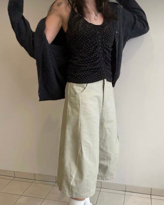 land shorts