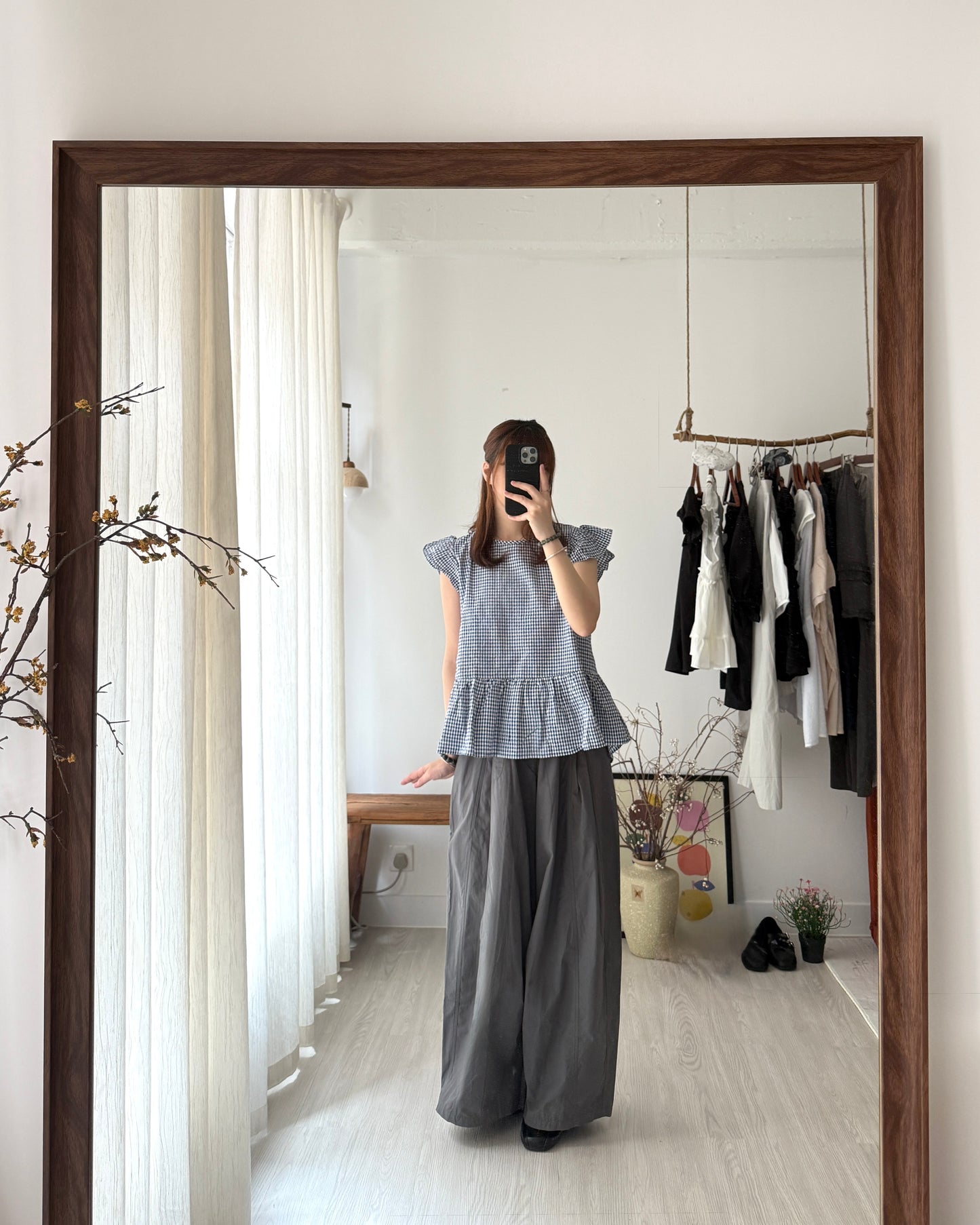Flutter sleeve top
