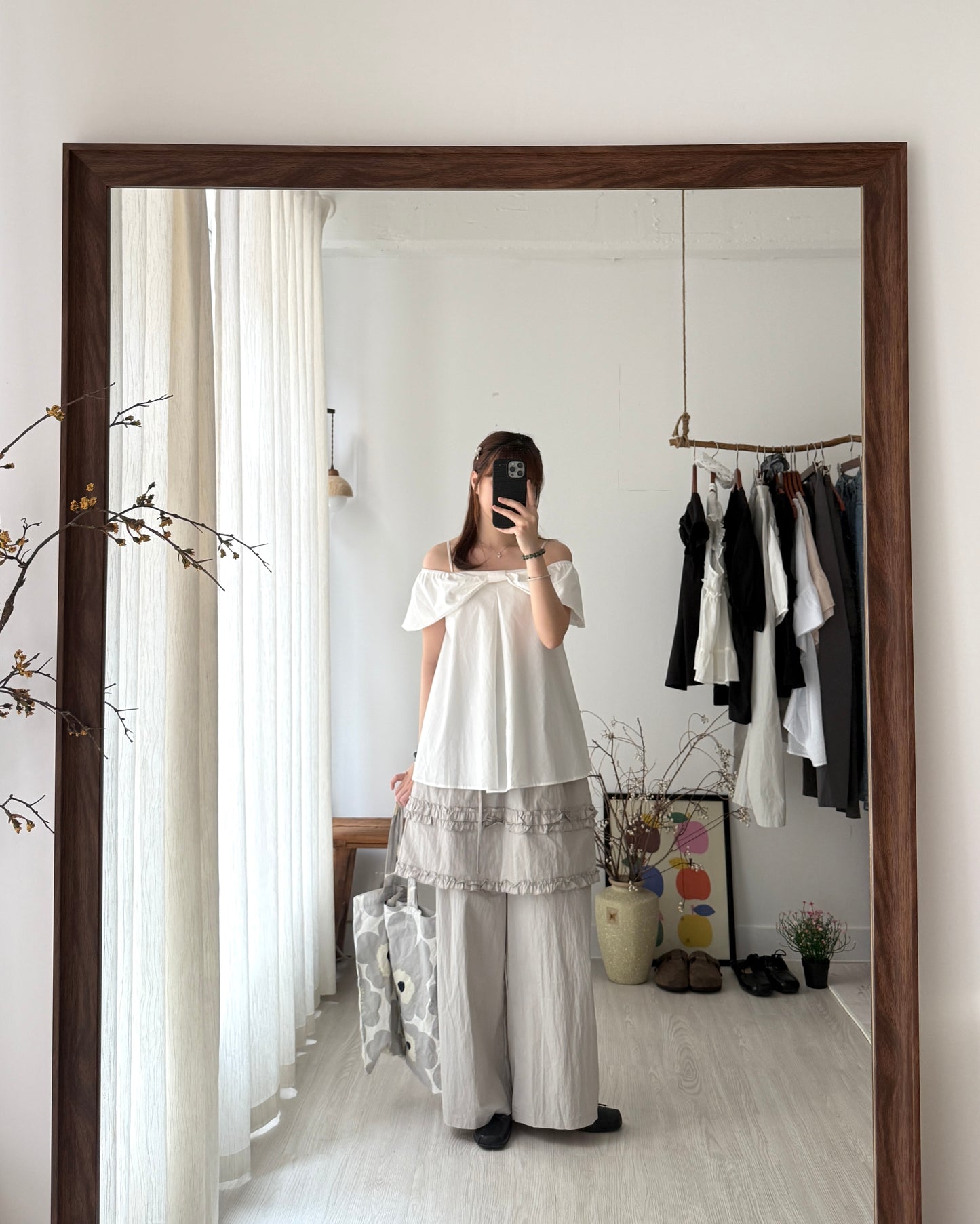 Bow off-shoulder top ꔫ