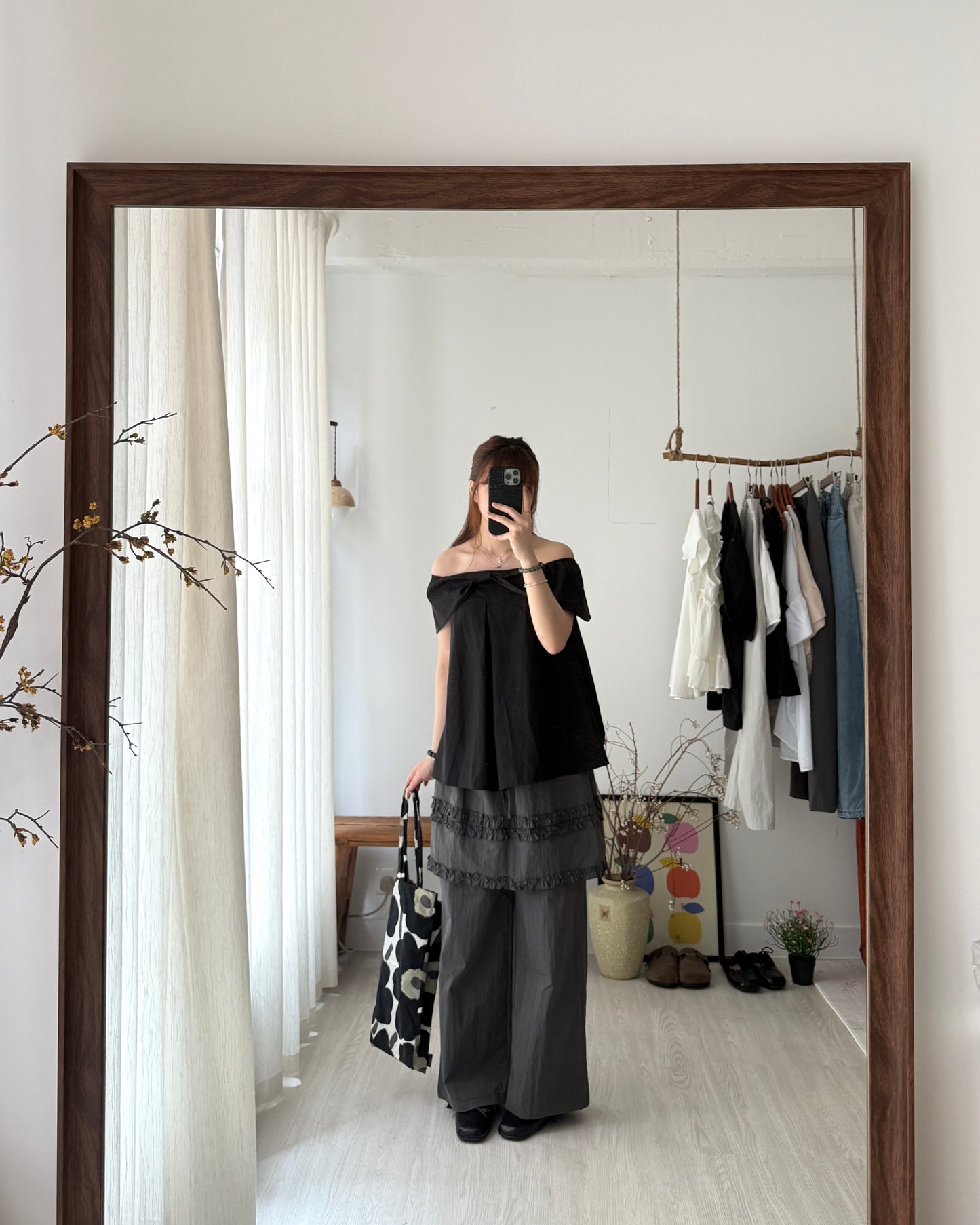 Bow off-shoulder top ꔫ