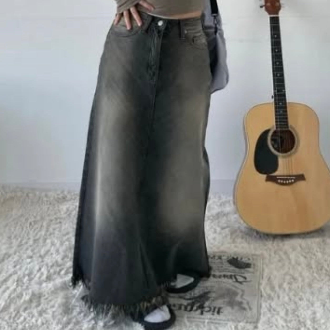 蘇蘇斜紋牛仔裙