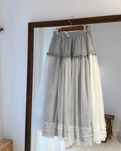 Contrast mesh skirt
